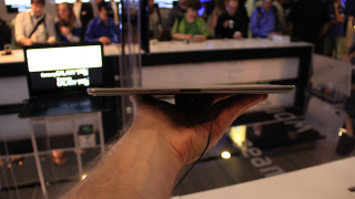 Illustration for article titled Samsung Galaxy 8.9 Hands On: Is 8.9 Inches of Tablet the Sweet Spot?